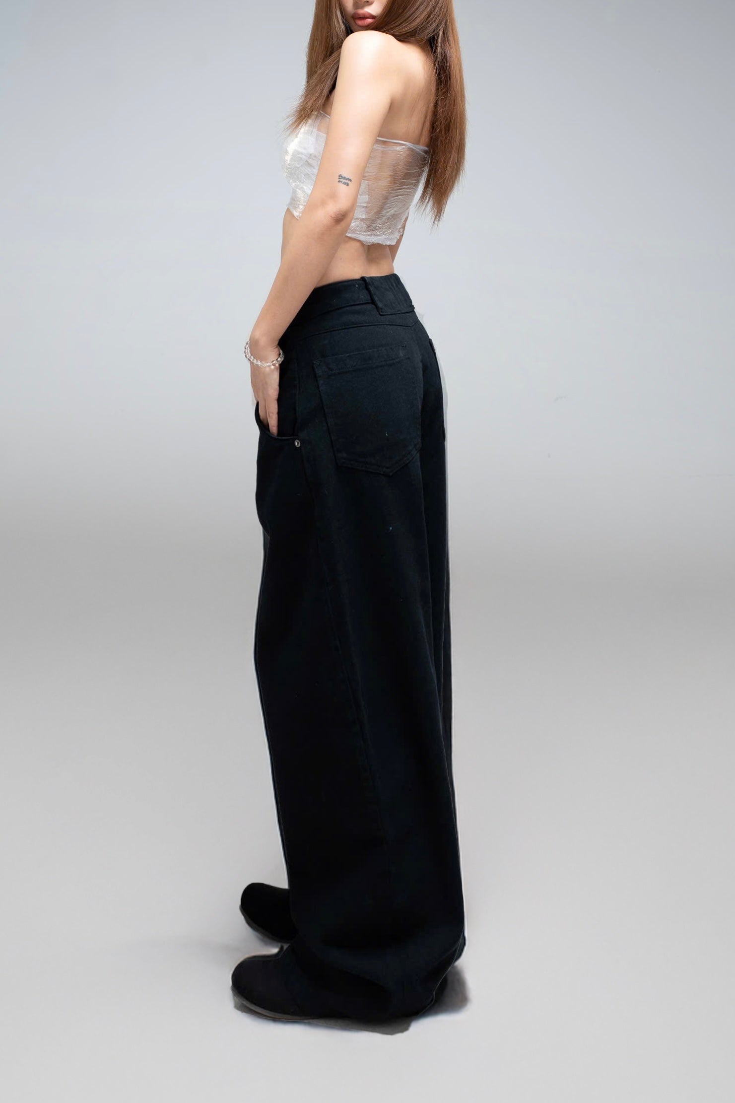 Black Japanese Barrel Jeans
