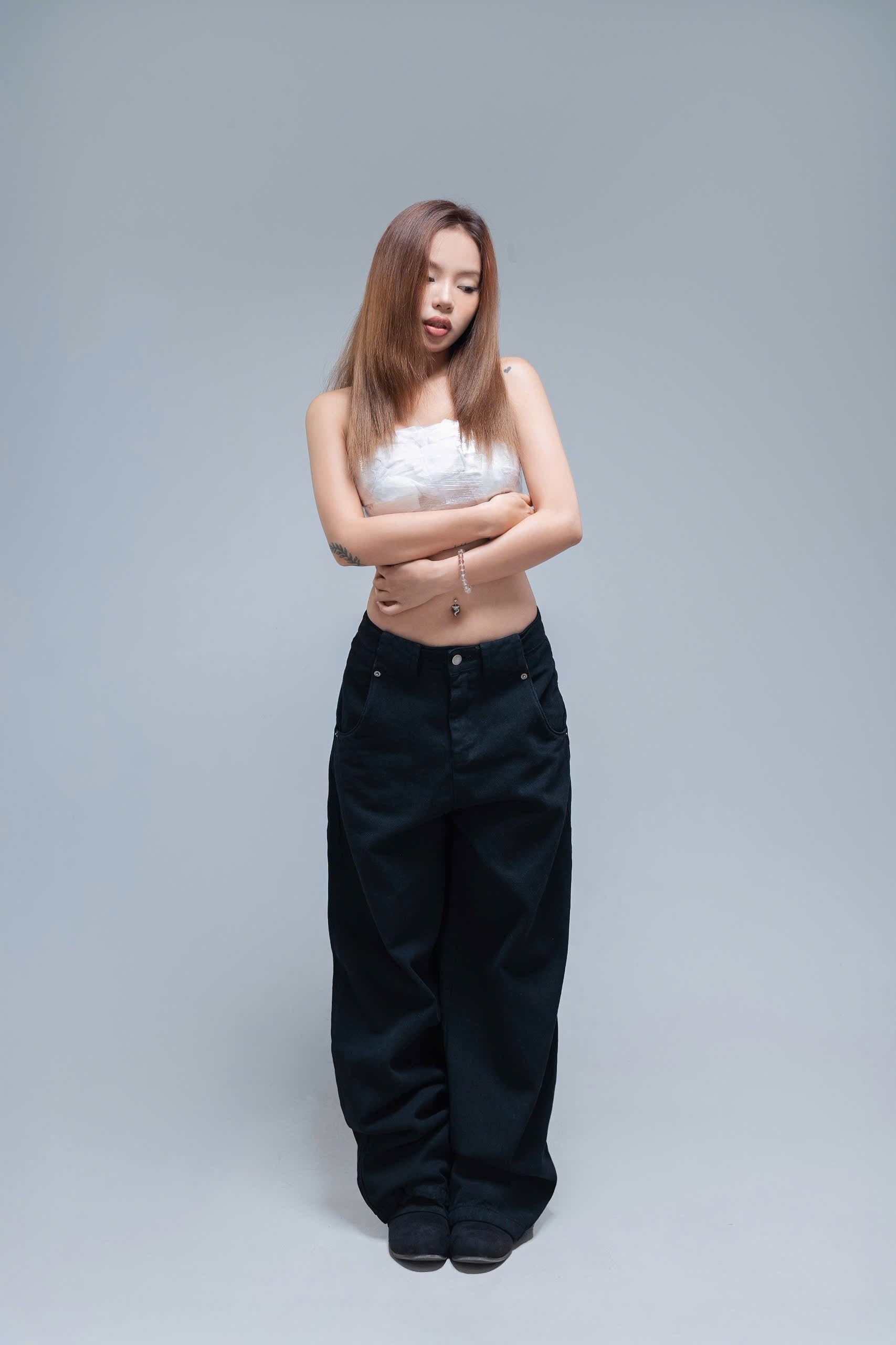 Black Japanese Barrel Jeans