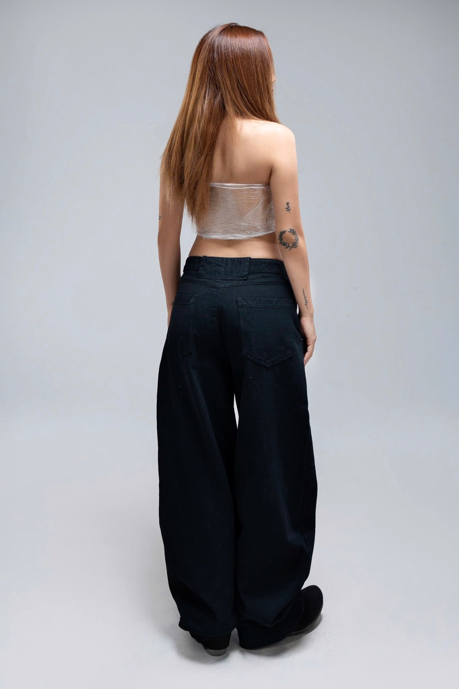 Black Japanese Barrel Jeans